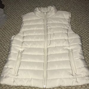 Loft Puffy White Vest